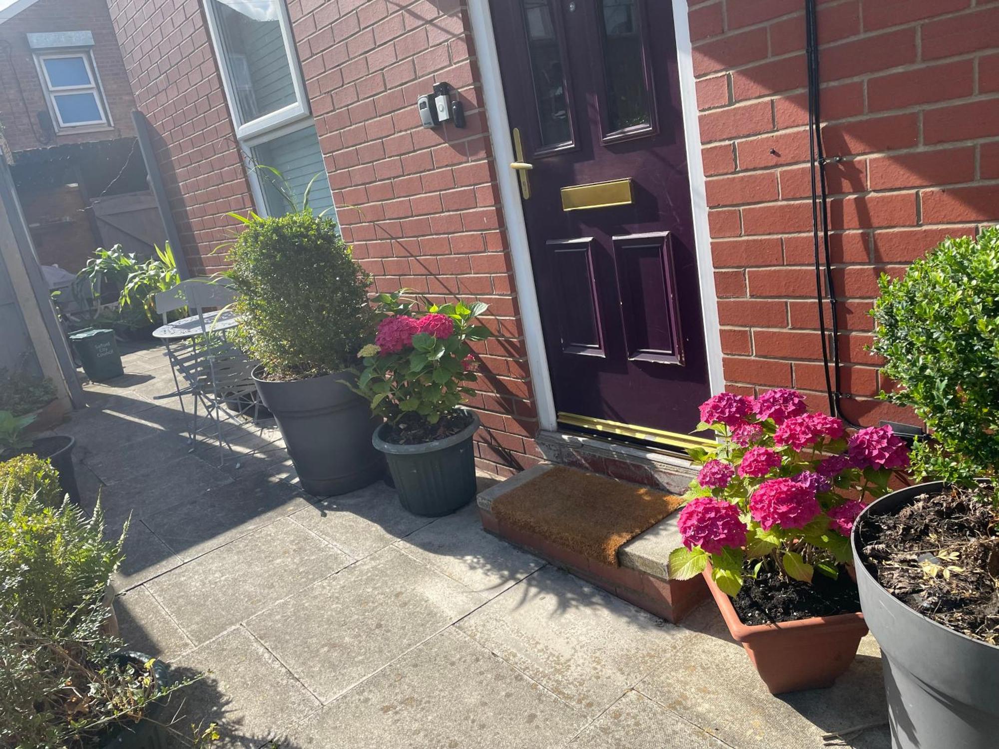Protea Homestay Manchester Bagian luar foto